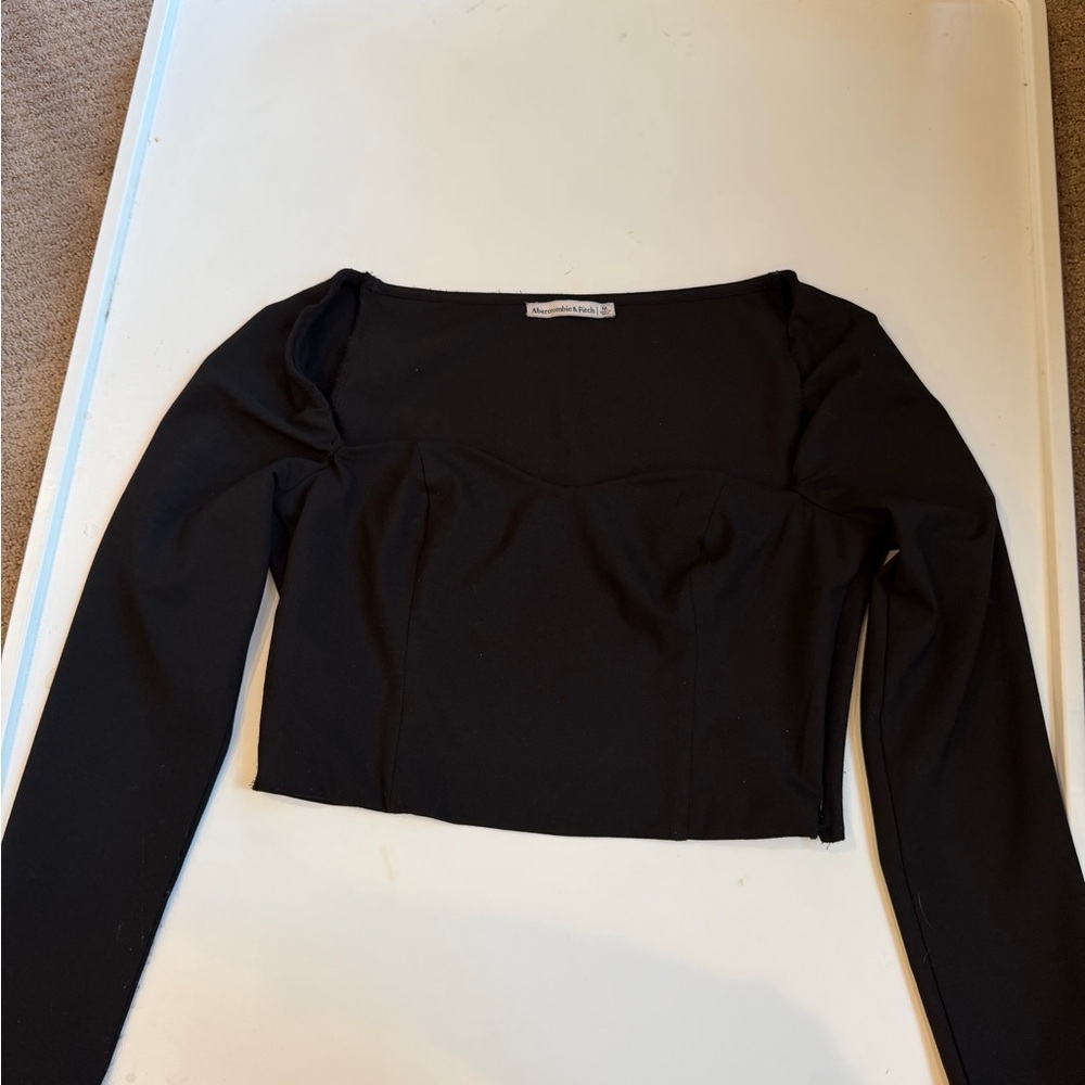 Abercrombie & Fitch Black Long Sleeve Crop Top